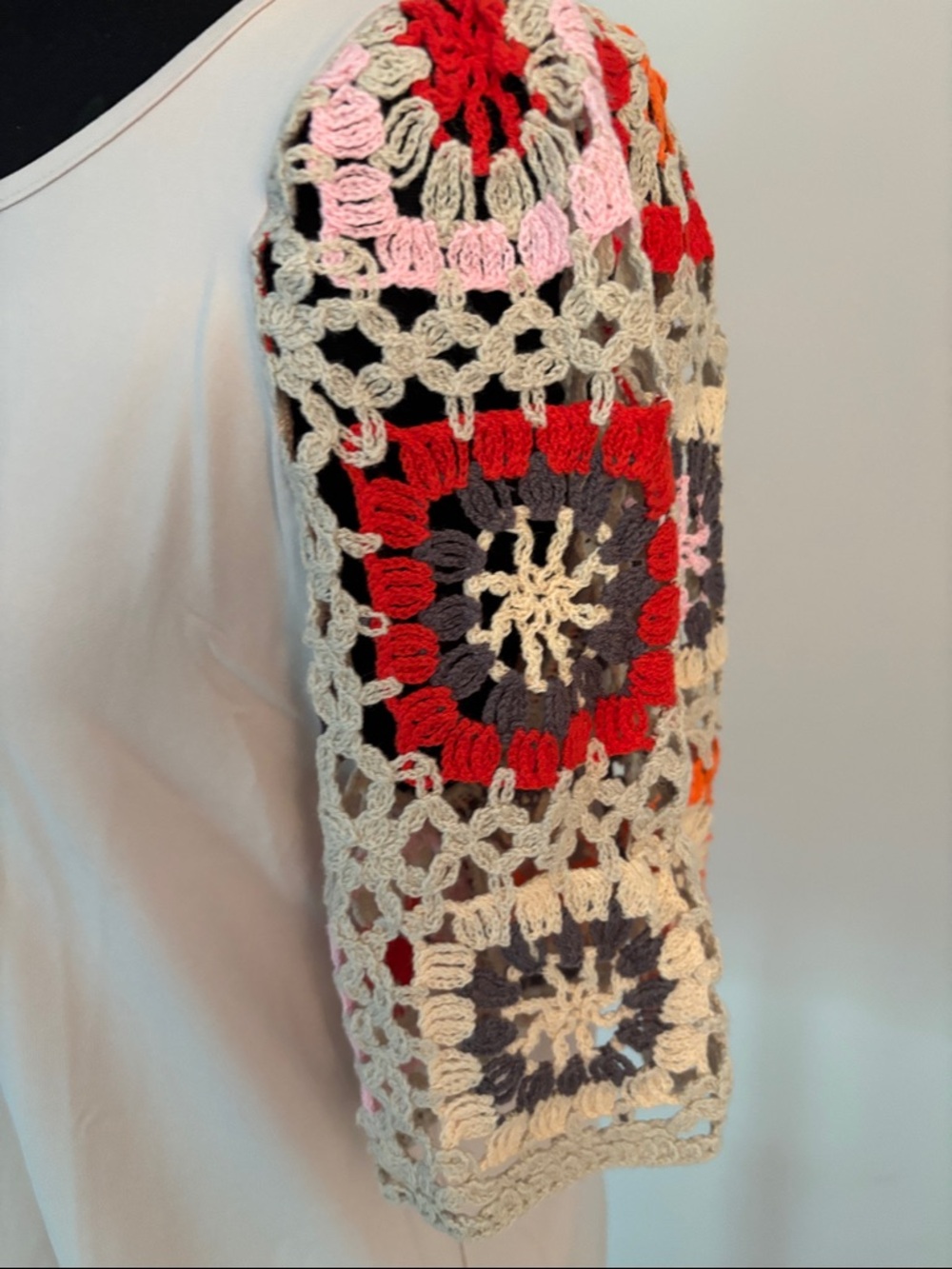 Relaxed Cream colored Women's Top with Multicolor Crochet Sleeves - Picture 4 of 6